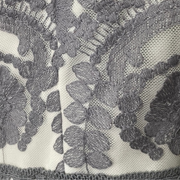 Altar’d State maxi embroidered lace overlay thin strap dress size medium - Picture 6 of 9